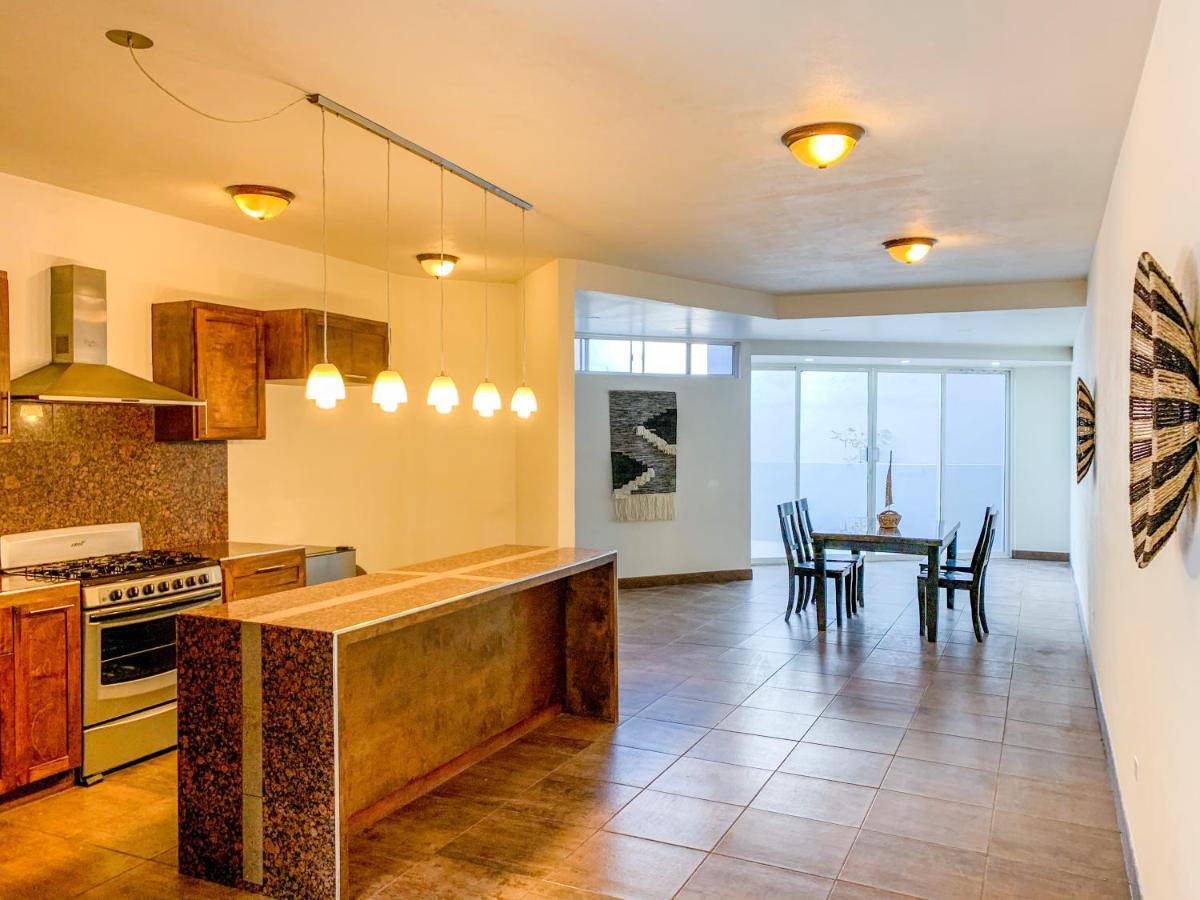 Beautiful 3 Bdr 2,5 Bath- Steps From Beach W/Pkg Tijuana Bagian luar foto